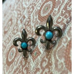 Vintage Fleur De Lis Screw Back Earrings